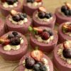 Mustsõstra mousse koogike - Image 4