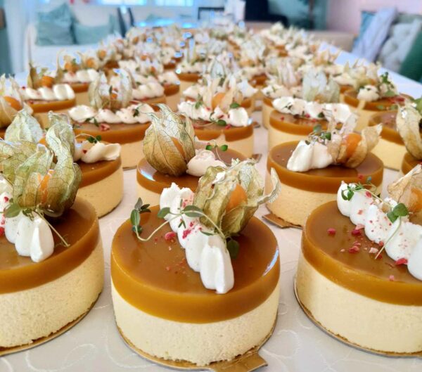 Mango mousse koogike